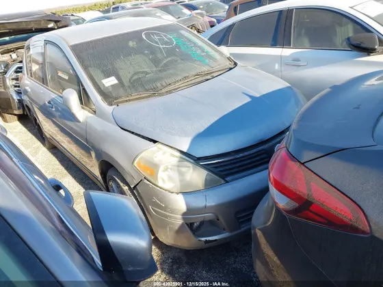 2007 Nissan Versa 1.8 SL