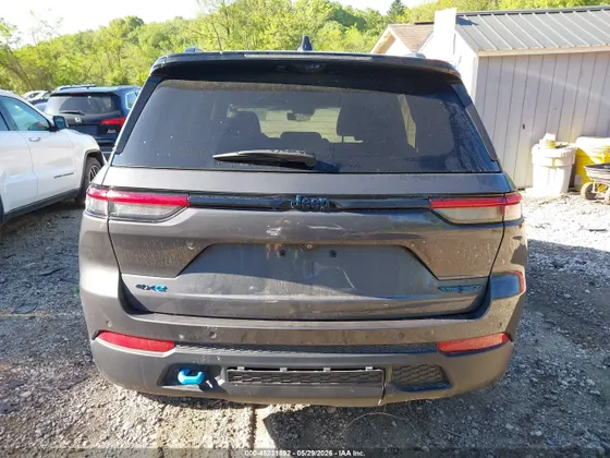 2023 Jeep Grand Cherokee 4xe Trailhawk