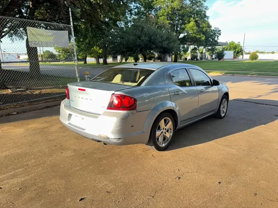 2013 Dodge Avenger SXT