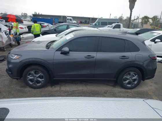 2026 Honda HR-V LX