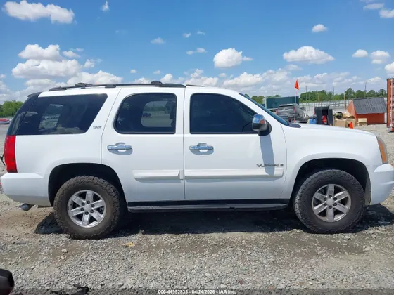 2009 GMC Yukon SLT w/4SA