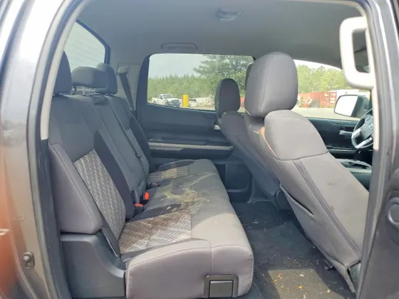 2021 Toyota Tundra 2WD SR5