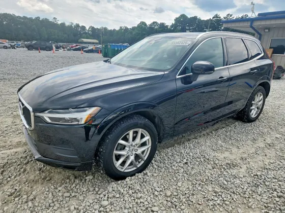 2020 Volvo XC60 Momentum