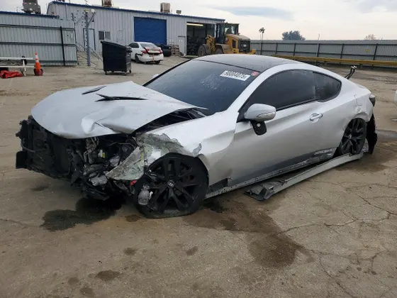 2016 Hyundai Genesis Coupe 3.8L Base