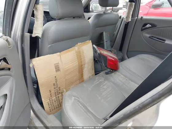 2001 Daewoo Nubira CDX