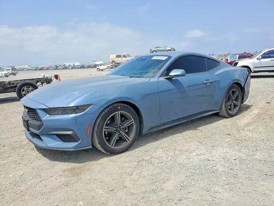 2025 Ford Mustang EcoBoost
