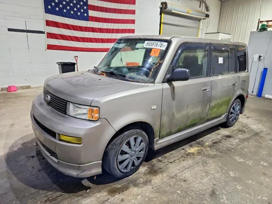 2005 Scion xB