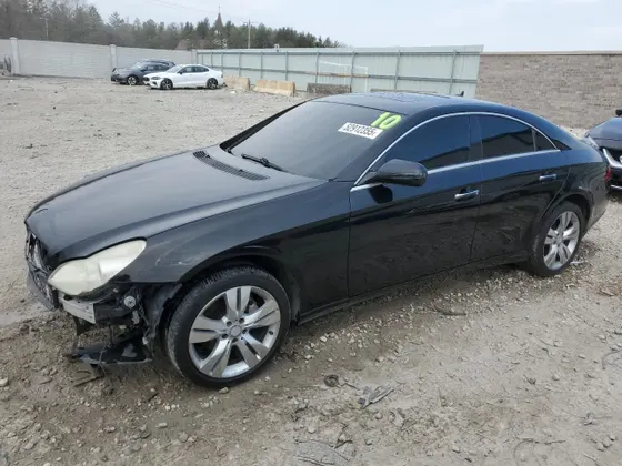 2010 Mercedes-Benz CLS-Class CLS 550