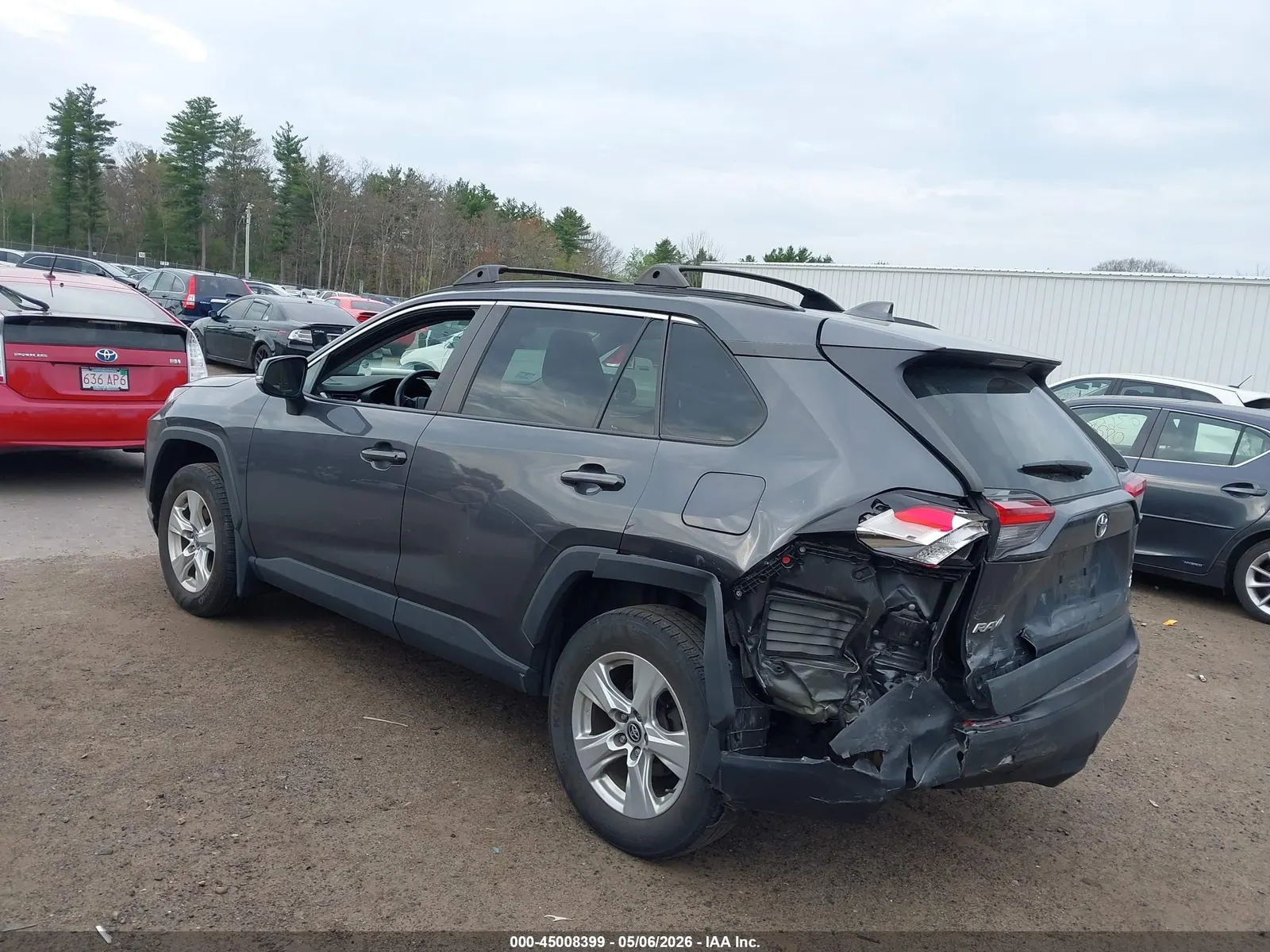 2020 Toyota RAV4 XLE