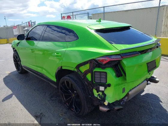 2022 Lamborghini Urus GRAPHITE CAPSULE/PEARL CAPSULE