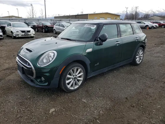 2017 MINI Clubman Cooper S
