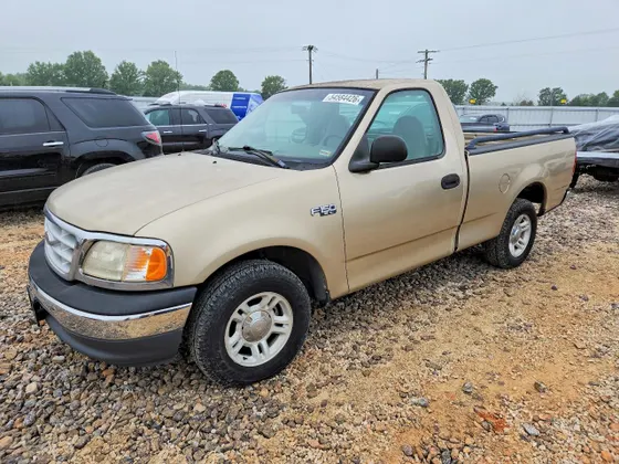 1999 Ford F-150 Work Series F150