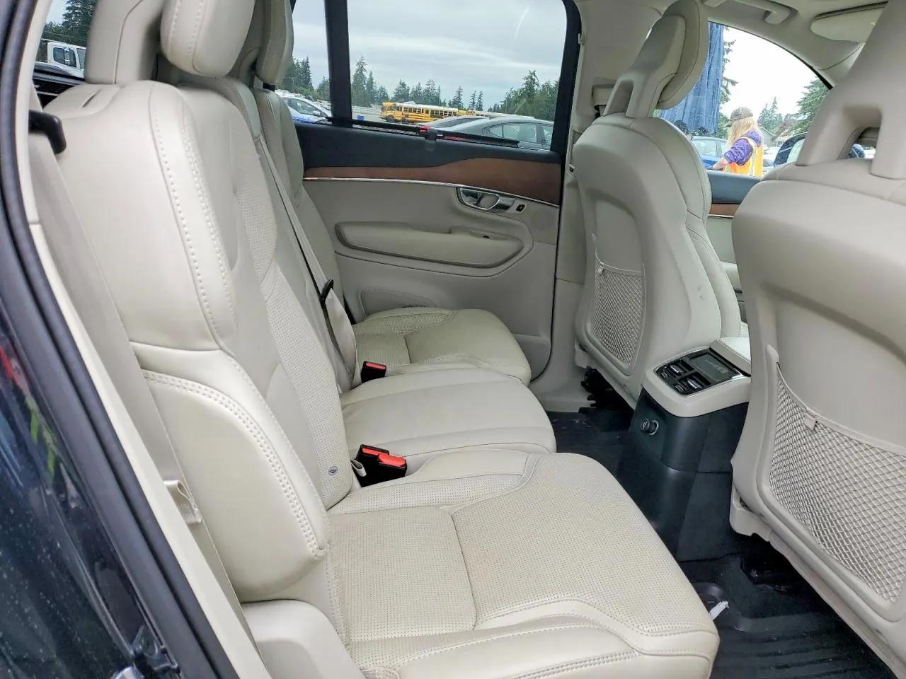 2017 Volvo XC90 Inscription