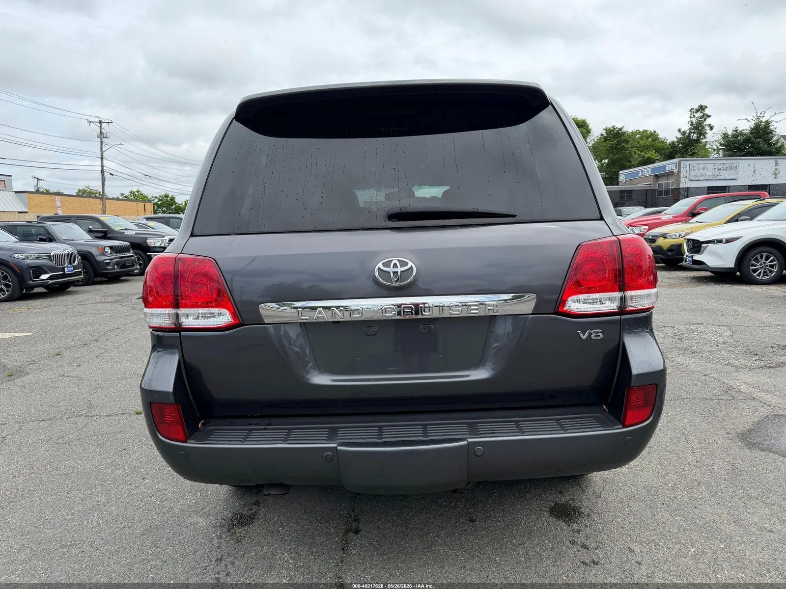 2011 Toyota Land Cruiser V8