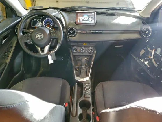 2016 Scion iA
