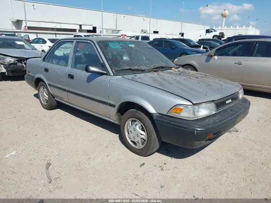 1990 Toyota Corolla DLX