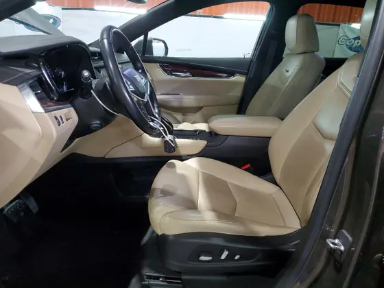 2019 Cadillac XT5 Luxury AWD
