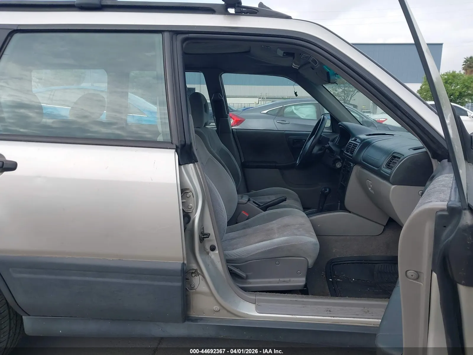 2000 Subaru Forester L