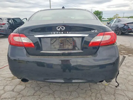 2011 INFINITI M56