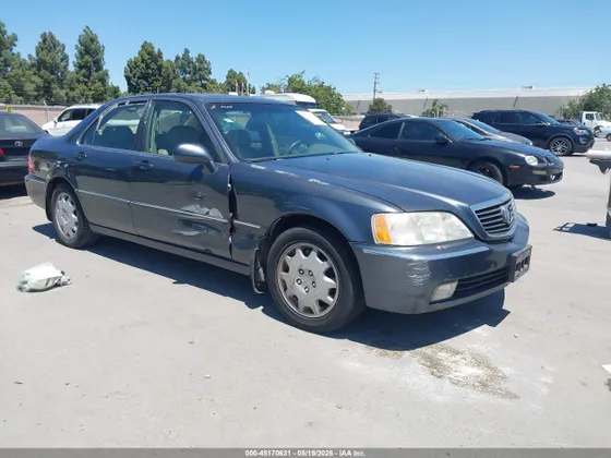 2004 Acura RL w/Navigation System