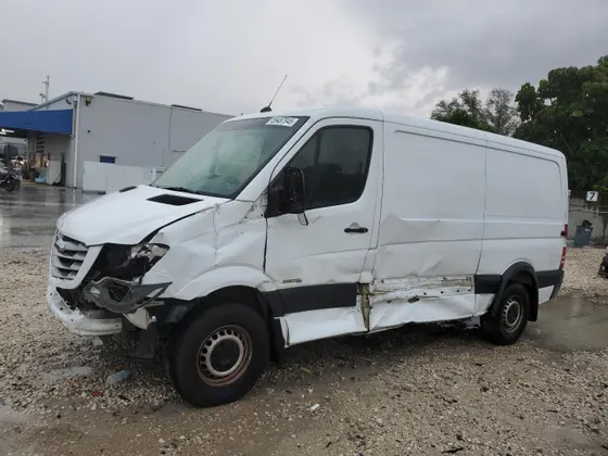 2015 Freightliner SPRINTER 2500