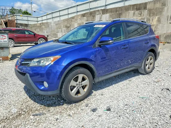 2015 Toyota RAV4 XLE