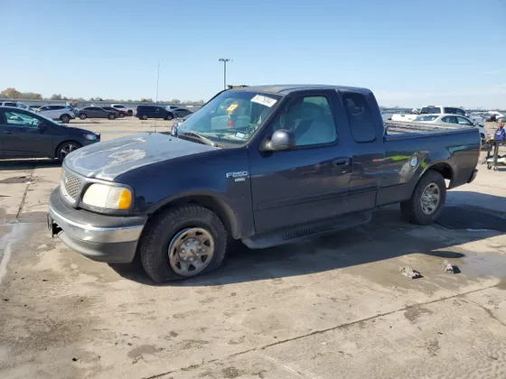 1999 Ford F-250 Work Series F250