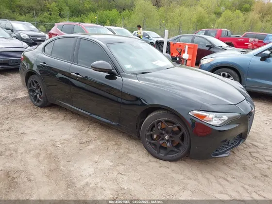 2021 Alfa Romeo Giulia AWD