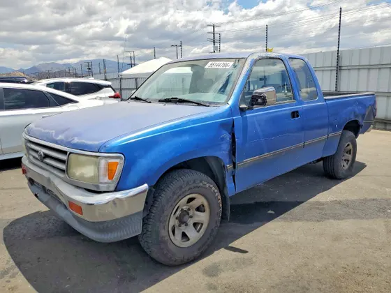 1995 Toyota T100 DX