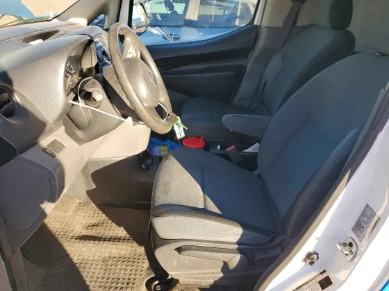 2015 Nissan NV200 SV