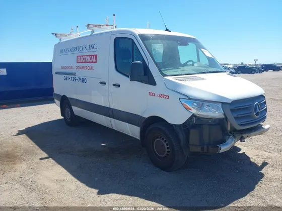 2019 Mercedes-Benz SPRINTER STANDARD ROOF V6
