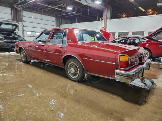 1984 Oldsmobile 88 DELTA 88