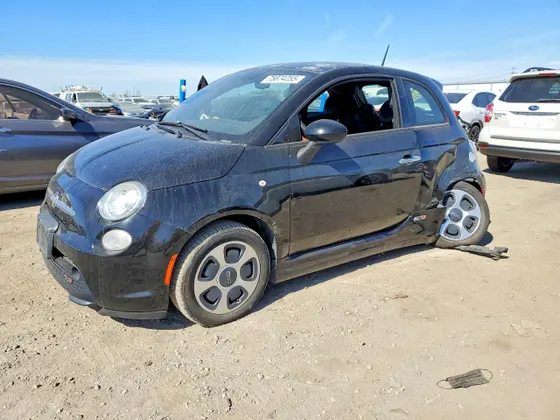 2015 FIAT 500e 500