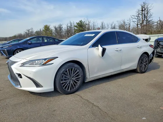2022 Lexus ES ES 250