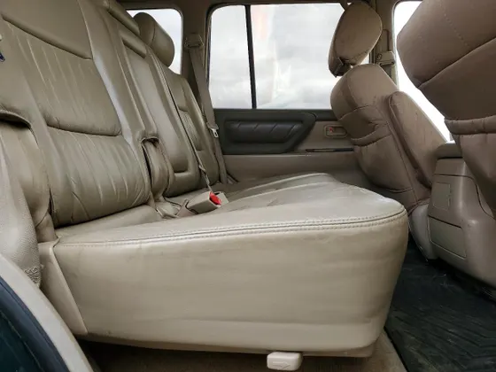 2002 Toyota Land Cruiser