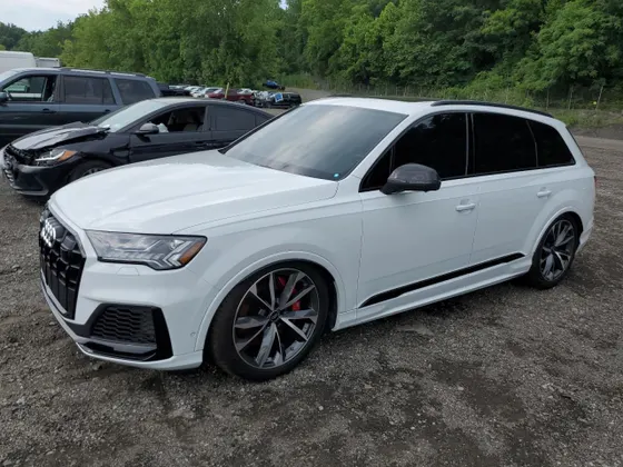 2023 Audi SQ7 Prestige