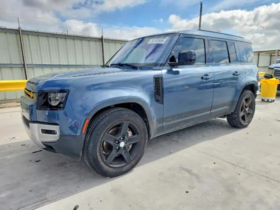 2020 Land Rover Defender SE