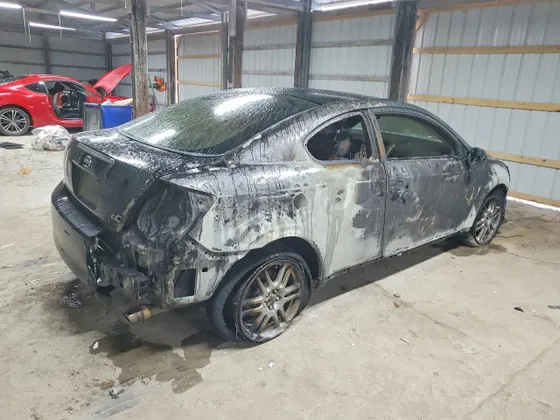 2010 Scion tC