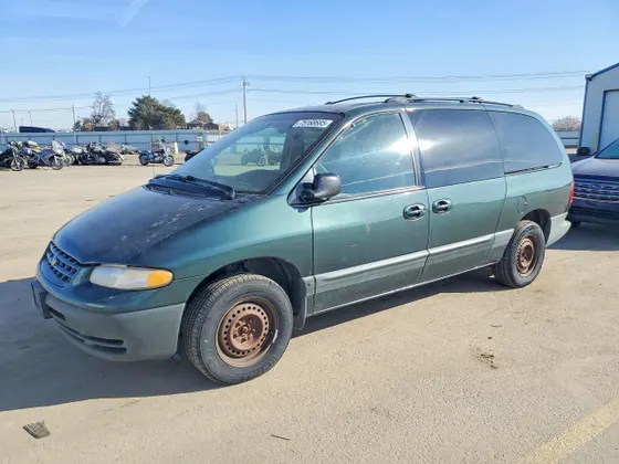 2000 Chrysler Voyager SE
