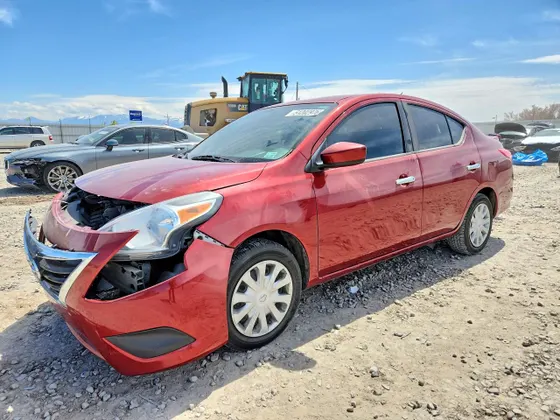 2016 Nissan Versa S