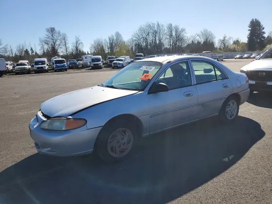 1998 Ford Escort SE