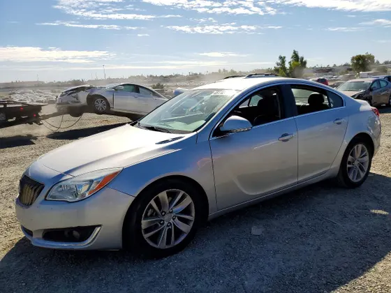 2017 Buick Regal Premium II