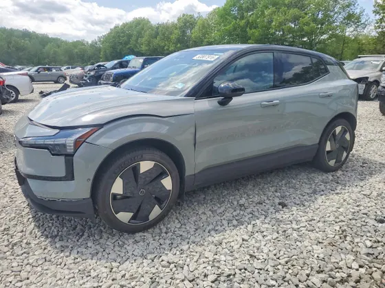 2025 Volvo EX30 Ultra