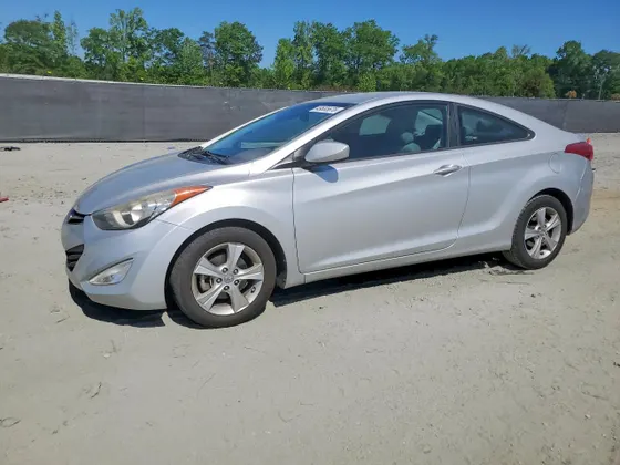 2013 Hyundai Elantra Coupe GS