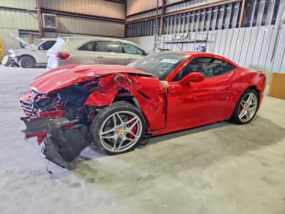 2015 Ferrari California T