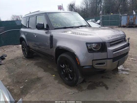 2023 Land Rover Defender X-Dynamic SE