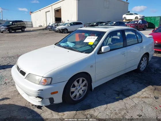 2002 INFINITI G20 Luxury