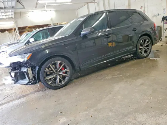 2023 Audi SQ7 Prestige