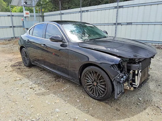 2018 Alfa Romeo Giulia