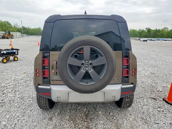 2023 Land Rover Defender S